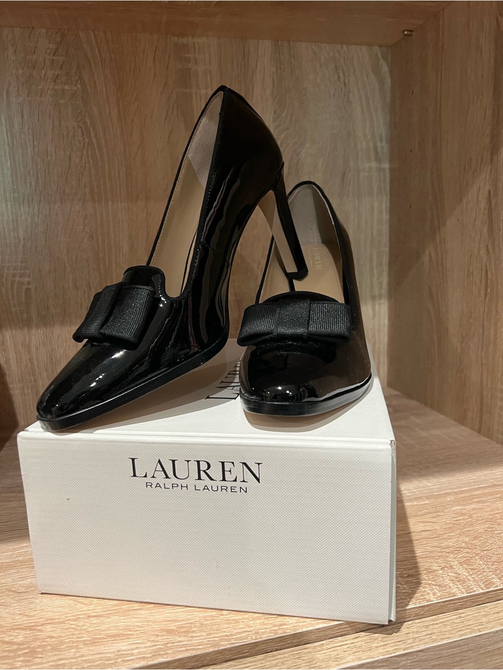 Lauren Ralph Lauren Black Patent Heels with Bow Accent